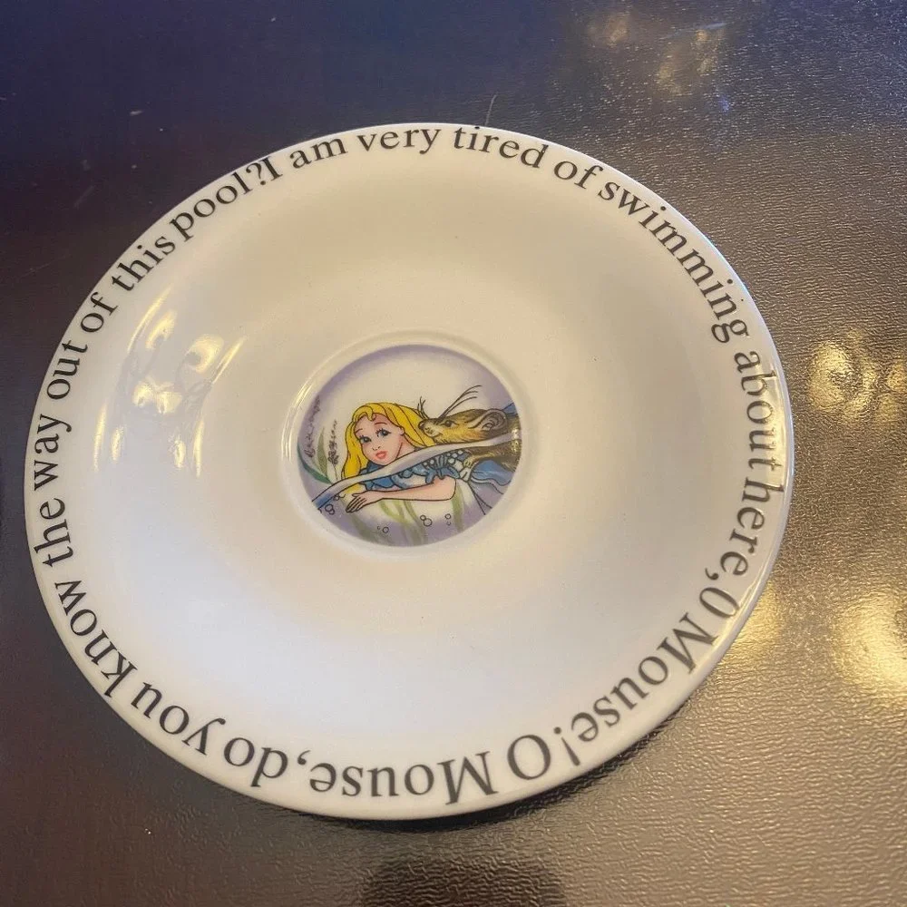 Paul Cardew "Alice in Wonderland" Coffee cup and saucer- set of four - Picture 14 of 14